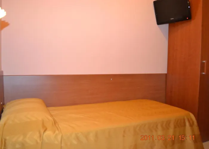 Szálloda Everest 2*