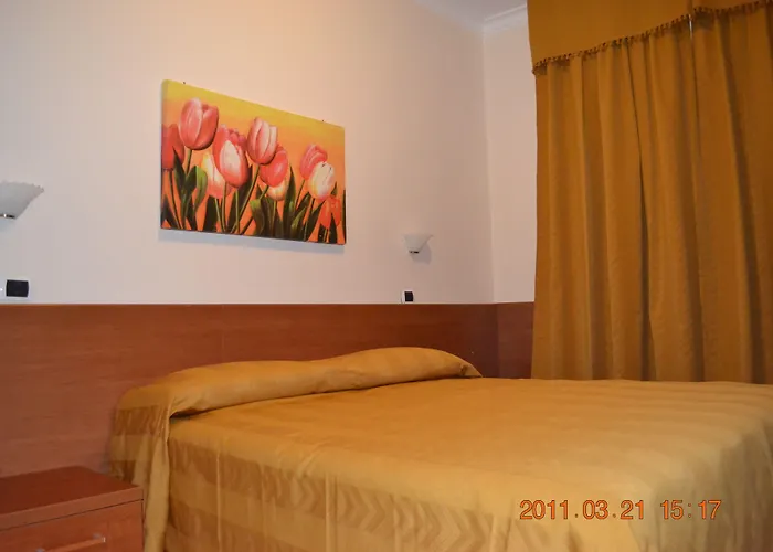 Otel Everest 2*