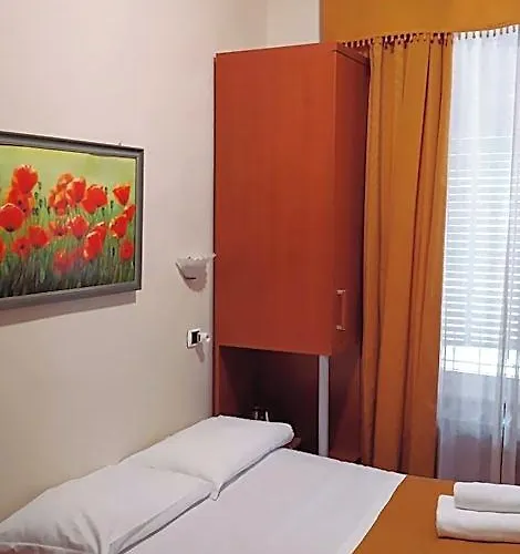 Otel Everest 2*