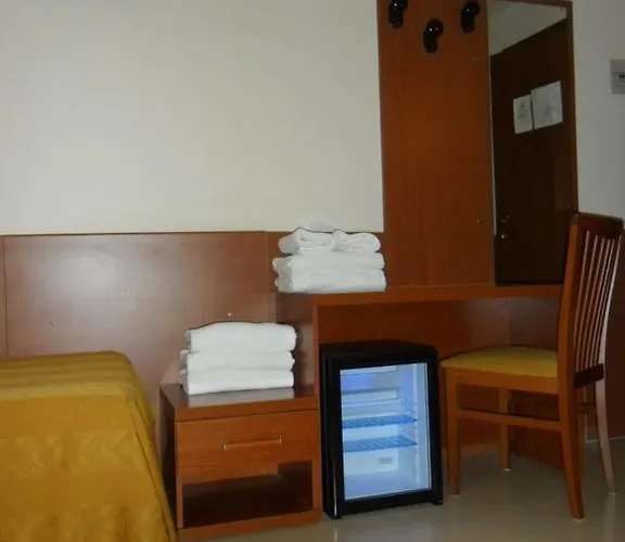 Everest Otel 2*